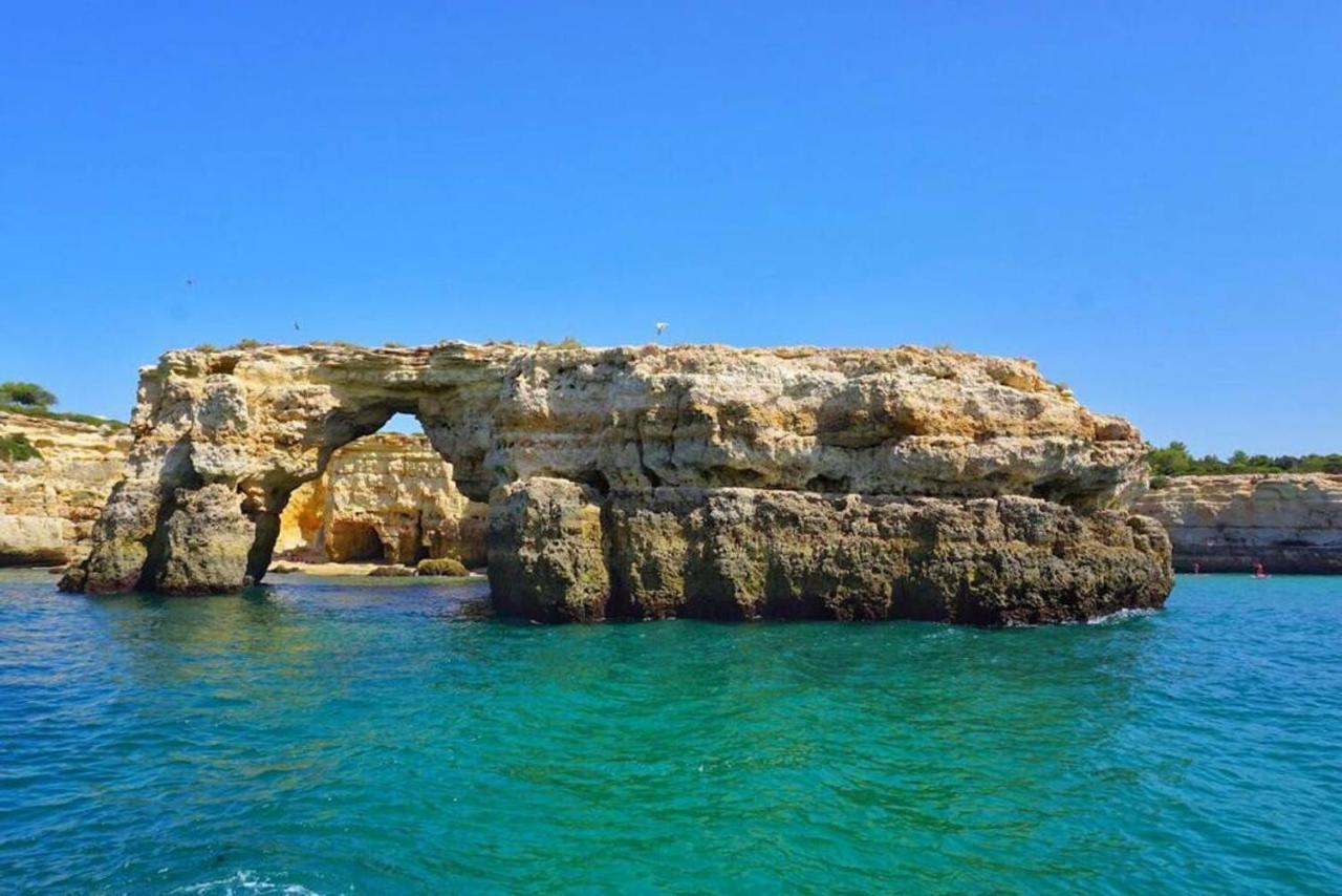 Apartamento T1 Com Piscina, Em Montechoro, Albufeira, Algarveアパートメント エクステリア 写真