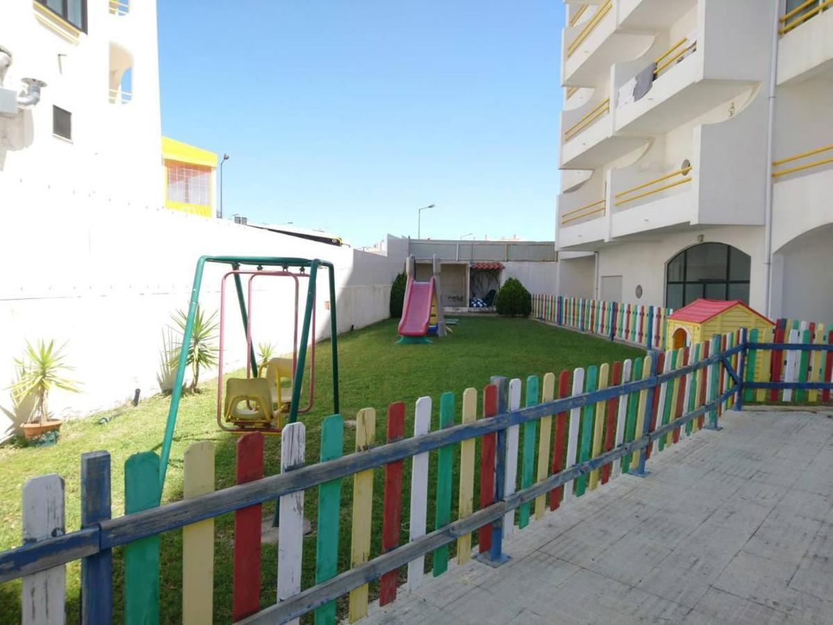 Apartamento T1 Com Piscina, Em Montechoro, Albufeira, Algarveアパートメント エクステリア 写真